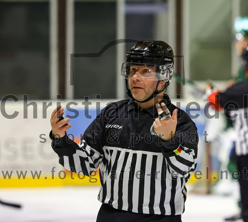 2023-10-20_146_TSV_Erding_gegen_EHC_Klostersee | Erding, Deutschland, 20.10.2023:.Eishockey, Bayernliga Vorrunde 2023 / 2024, 2. Spieltag, TSV Erding gegen EHC Klostersee, Endergebnis: 7:2..Foto: Christian Riedel / fotografie-riedel.net