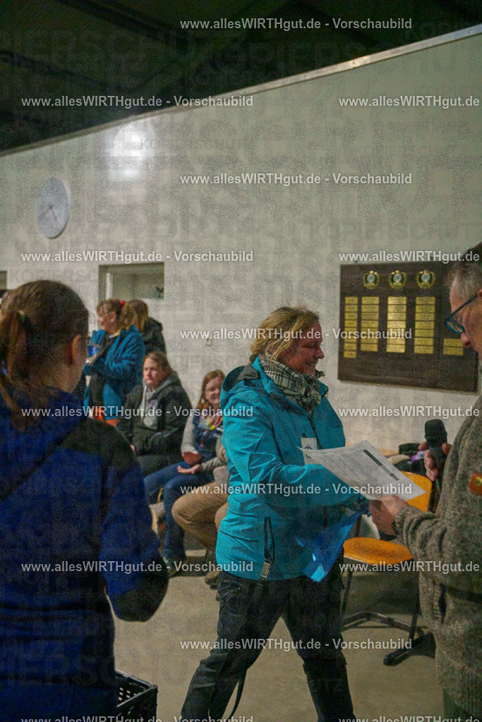 7R504863 | Professionelle Tierfotografie in Mönchengladbach von Daniel Wirth (allesWIRTHgut). Liebevolle & natürliche Bilder von Hunden & Katzen für unvergessliche Erinnerungen.