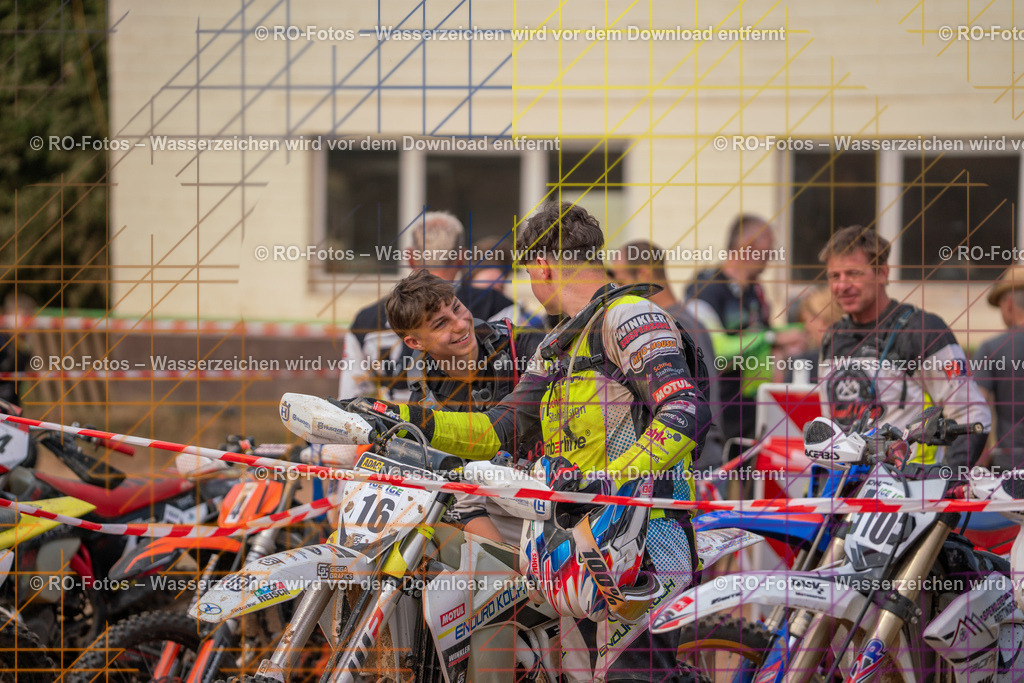 Niederwürzbach 4 Lauf-15 | Sportfotografie von RO-Fotos: Motorsport, Motocross, Enduro, Laufveranstaltungen und Triathlon. Professionelle Fotos von Sportlern und Events. - Realisiert mit Pictrs.com