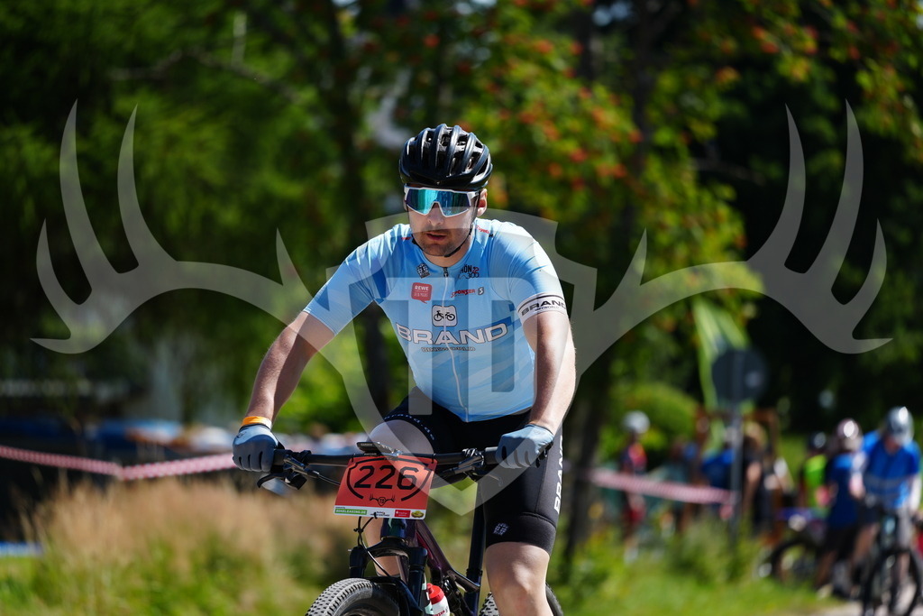 FC101229 | Fotogalerie der Treibjagd im Dunkelwald - Dein MTB Etappenrennen im Erzgebirge - Realisiert mit Pictrs.com