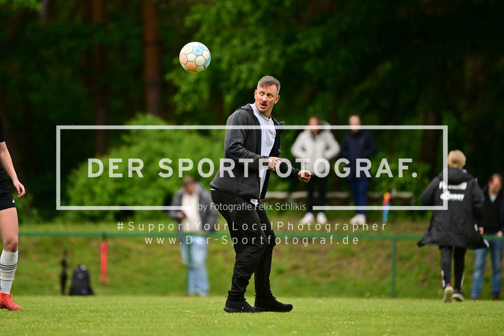 Fußball I Frauen I Saison 2025-2026 I Niedersachsen-Pokal I Halbfinale I FC Jesteburg-Bendestorf - SV TiMoNo I 189776 | Der Sportfotograf. - Realisiert mit Pictrs.com