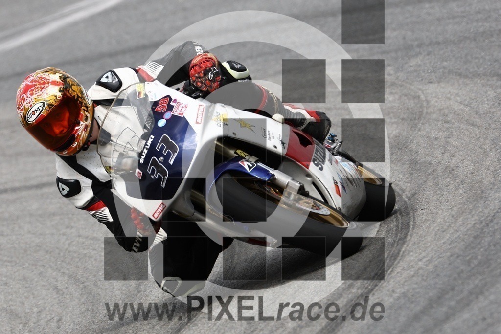 0033-20240511_03899 | Schöne Erinnerungen an spannende Momente - das festzuhalten ist unser Job. PIXELrace.de ist seit 2003 auf den Rennstrecken Europas unterwegs um die Action draußen beim Fahren und die wunderbare Stimmung imm Fahrerlager für euch einzufangen.