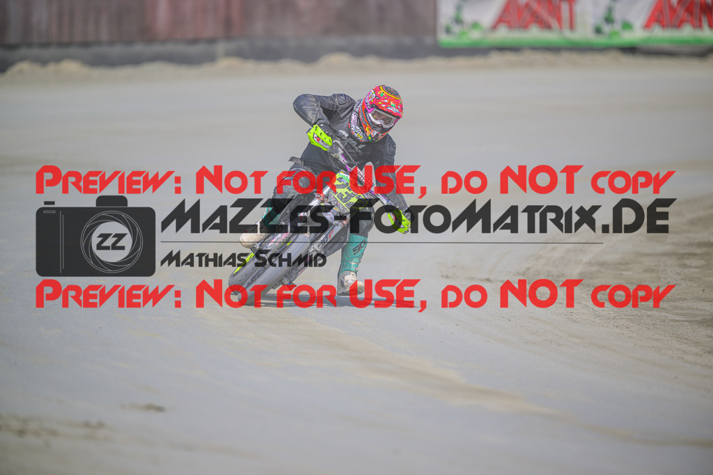 MaZZes_Fotomatrix_20250503_6007705_1030 | S4