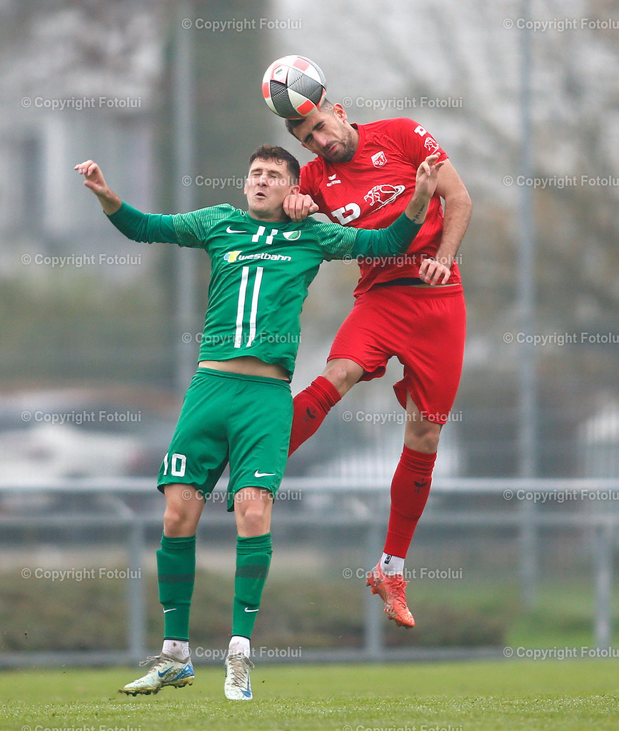A_LUI-16112024_03 | SPORT,FUSSBALL,SC HOERSCHING -ASKOE OEDT 1B LL.OST. 16.11.2024 IM BILD: TOBI SIMUNOPVIC (HOERSCHING) UND JOVAN PETROVIC (OEDT 1B FOTOLUI