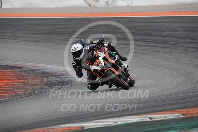 2024_03_29_PBK_14883 | Sportfotografie; SlowMotion; Video; Rennstrecke; Hafeneger; Speer; Racing; RSE; BMW; CBO; Trackday; Motorsportarena; Hockenheimring; Brno; Most; Barcelona; Valencia