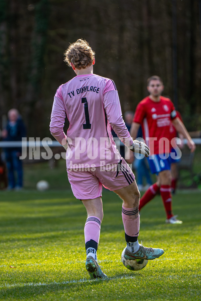Fußball I Herren I Saison 2025-2026 I Halbfinale Kreispokal VEC I  BW Langförden - TV Dinklage II I 19333 | jns.sportfotos - Realisiert mit Pictrs.com