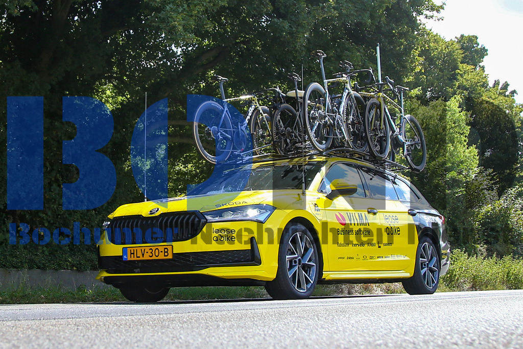 SES_DEUTOU20250821-44 | bond - Realisiert mit Pictrs.com