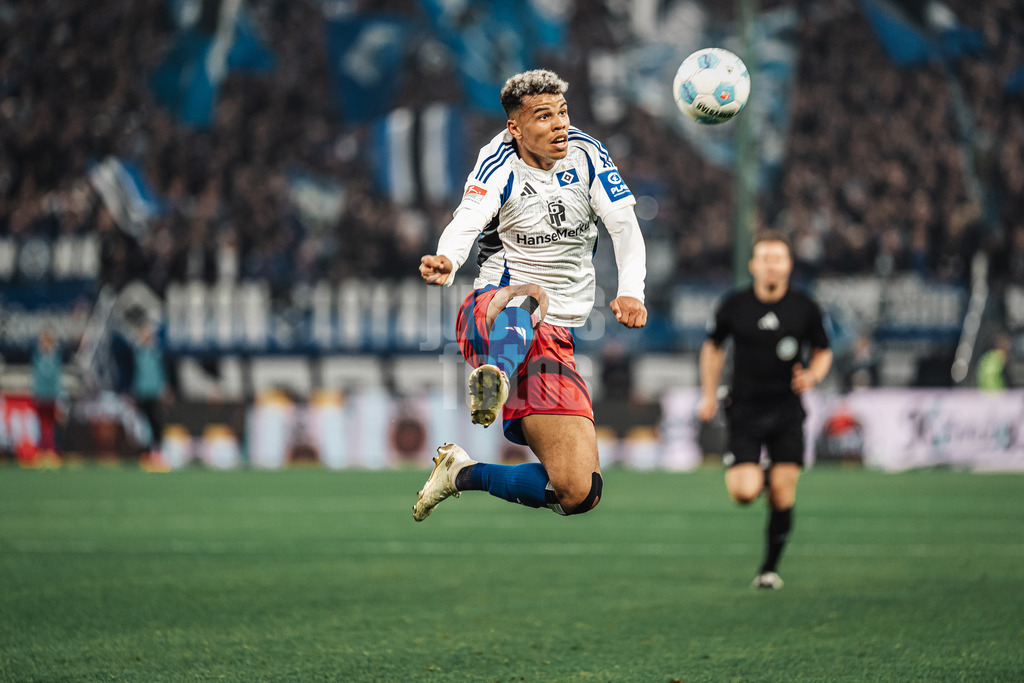 Fußball | Männer | Saison 2024/2025 | 2. Fußball-Bundesliga | 29. Spieltag | Hamburger SV vs. Eintracht Braunschweig | 11.04.2025 | Ransford Königsdörffer (#11, HSV)