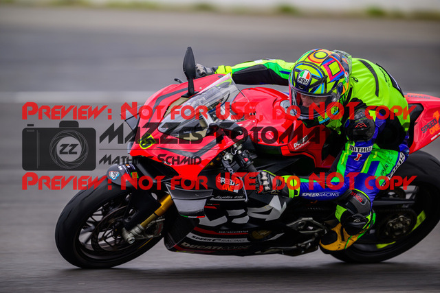 MaZZes_Fotomatrix_20250421_6021986_5316 | GELB