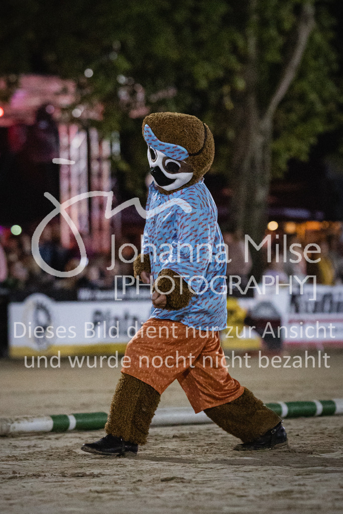 230827_Delbrueck_Kostuem-707 | Deine schönsten Turniermomente als professionelle Fotos! Entdecke hochwertige Pferdesport-Fotografie im Online-Shop. Jetzt Fotos finden & bestellen!