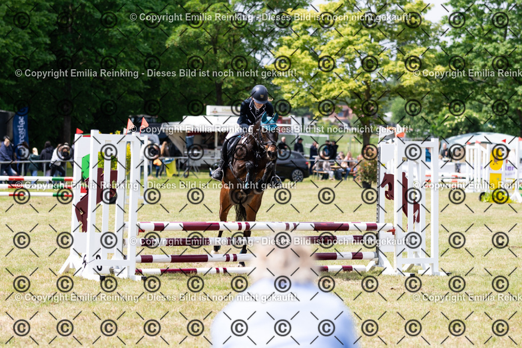 CL5A7642 | Emilia Reinking Fotografie - Realisiert mit Pictrs.com