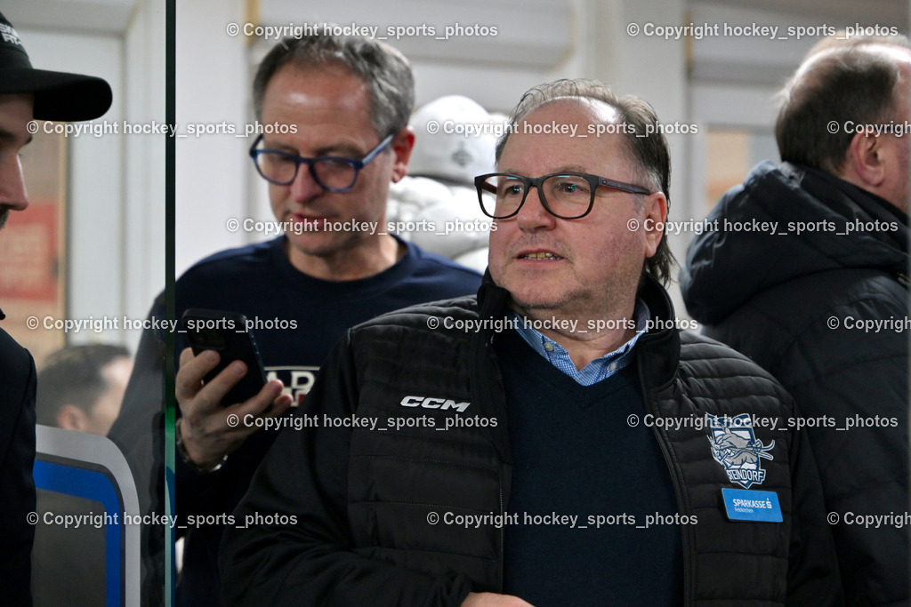 ESC Steindorf vs. ESV Ferlach  | Sportlicher Leiter ESC Steindorf Armin Ratz, Sparkasse Feldkirchen Schreilechner Gerhard, VIP Raum ESc Steindorf, ESC Steindorf vs. ESV Ferlach , ESC Steindorf vs. ESV Ferlach  am 15.02.2026 in Steindorf (Ossiachersee Halle), Austria, (Photo by Bernd Stefan)