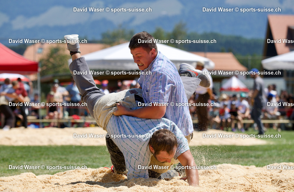 Dubey Ga_l _ - Tornare Philippe (2004) _ La F_te R_gionale des Jeunes Lutteurs et des Actifs _ Riaz le 17.07.2022 (Photos Waser David_ EdelweissPoint) (10) | sports-suisse.ch