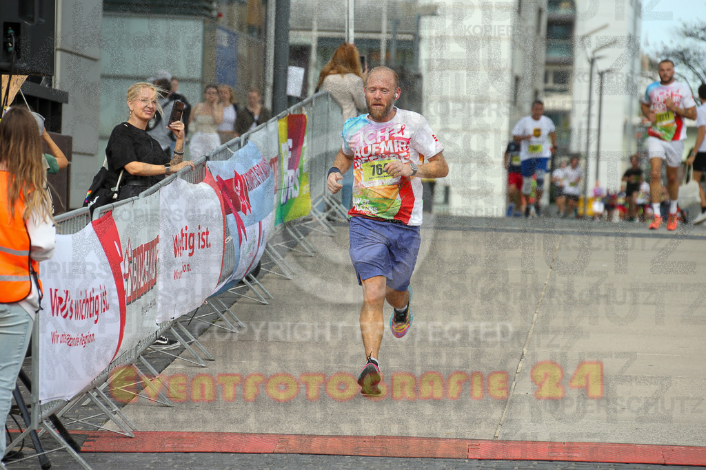 250920_1325_EX1_4451 | Sportfotografie im Rhein-Sieg Kreis, Köln, Bonn, NRW, Rheinland Pfalz, Hessen, etc. Unser Tätigkeitsfeld umfasst den Laufsport vom Volkslauf über den Marathon, Duathlon, Triathon bis zum Ultralauf wie Kölnpfad Ultra oder Schindertrail.