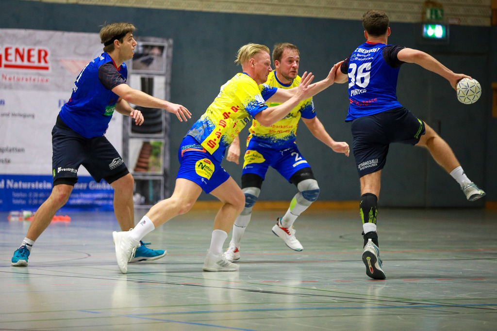 SVN_OscRheinhausen_021124_080 | Bildergalerie von Sport-Ereignissen aber auch von weiteren spannenden Dingen - nicht nur vom Niederrhein. In Anlehnung an den bekannten Spruch von Hanns Dieter Hüsch heißt das Motto: "Niederrhein ist überall".  - Realisiert mit Pictrs.com