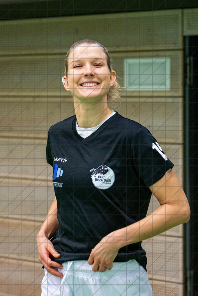 2. DBBL Nord 25/26 | Spieltag 08 | BBC Osnabrück vs. LionPride Braunschweig | 16.11.25: 2. DBBL Nord 25/26 | Spieltag 08 | BBC Osnabrück vs. LionPride Braunschweig / Osnabrück / Deutschland  //   CREDIT:www.bullenfotos.de, Martin König, Hörner Weg 40, D-49078 Osnabrück, +4917663732967 // Nutzung und Weitergabe nur zu den vereinbarten Zwecken. Presseanfragen an Ersteller. Alle Rechte beim Ersteller. Honorierung nach MFM. - Realisiert mit Pictrs.com