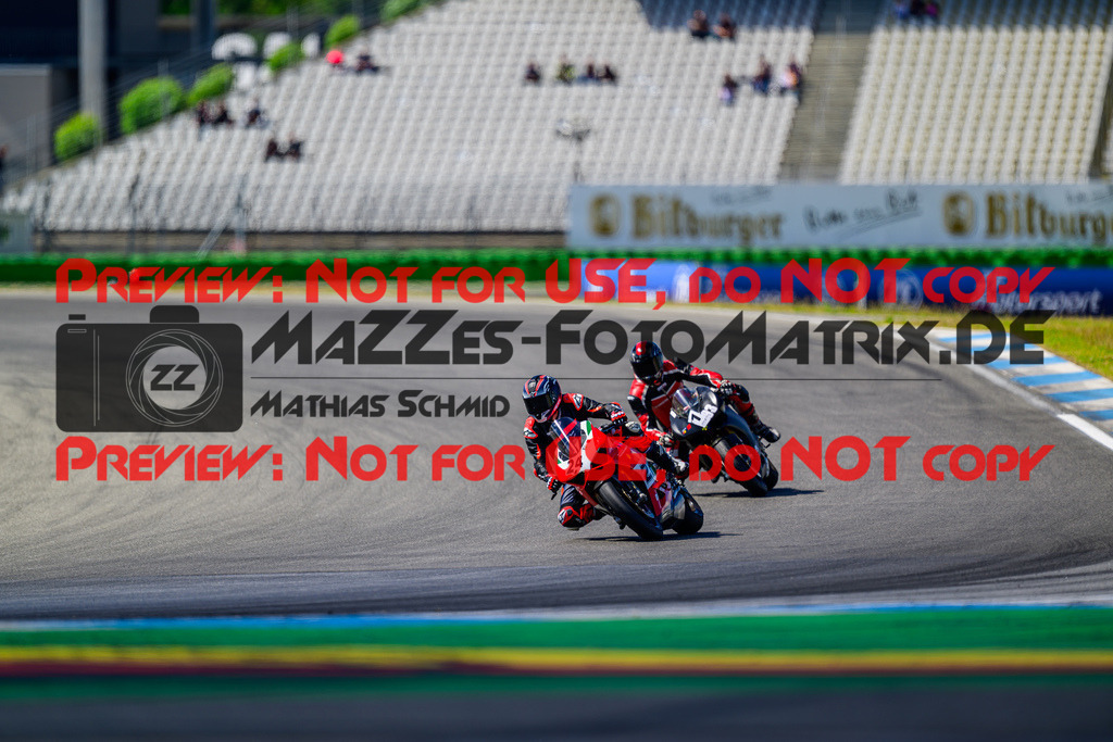 MaZZes_FotoMatrix_240615_6007705_4391 | ROT