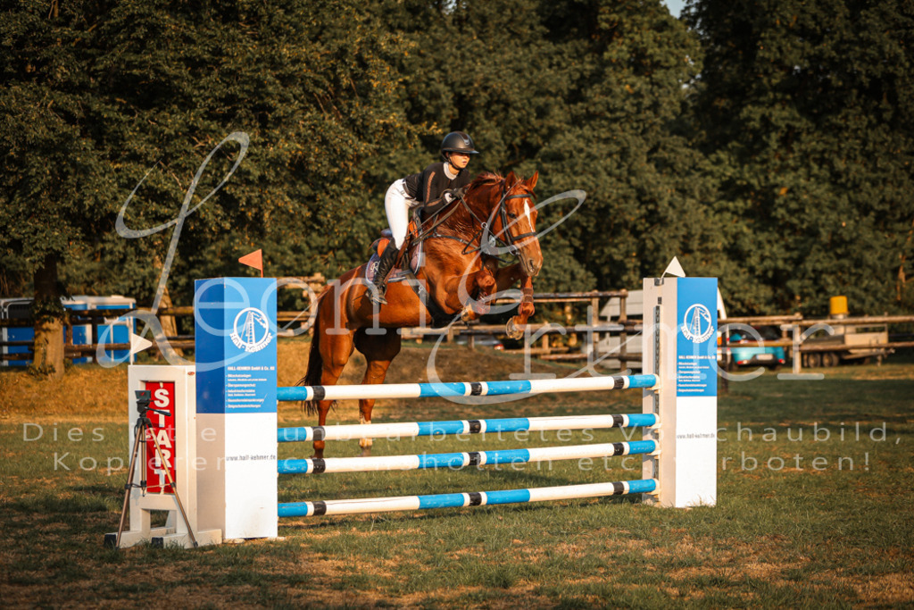 24.FrSpL00093 | Leoni Ertmer Photography - Realisiert mit Pictrs.com