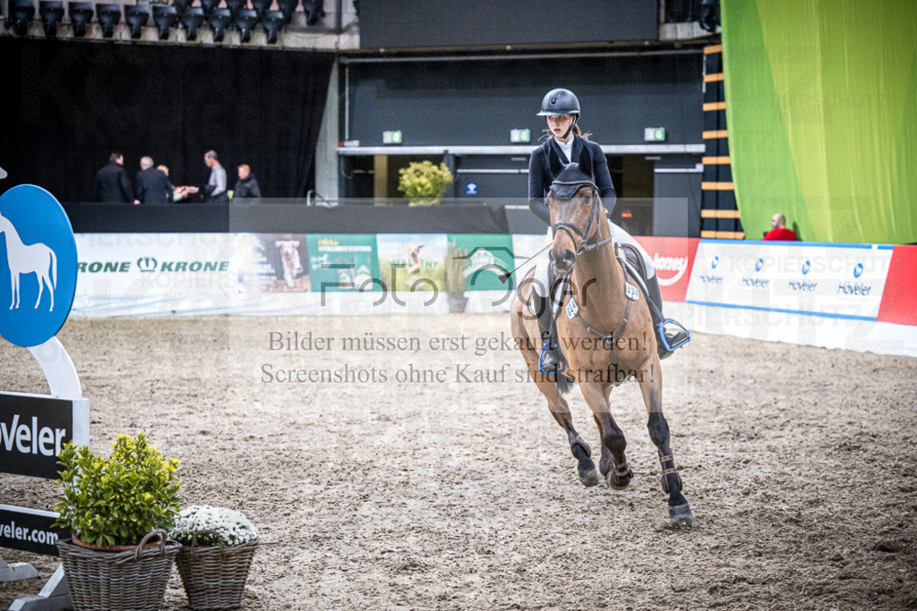 DOS_2472 | Entdecke hochwertige Reitturnierfotos von Foto Oger. Professionell, emotional und authentisch – jetzt Lieblingsmomente im Shop bestellen.Deutschlandweite Turnierfotografie. - Realisiert mit Pictrs.com