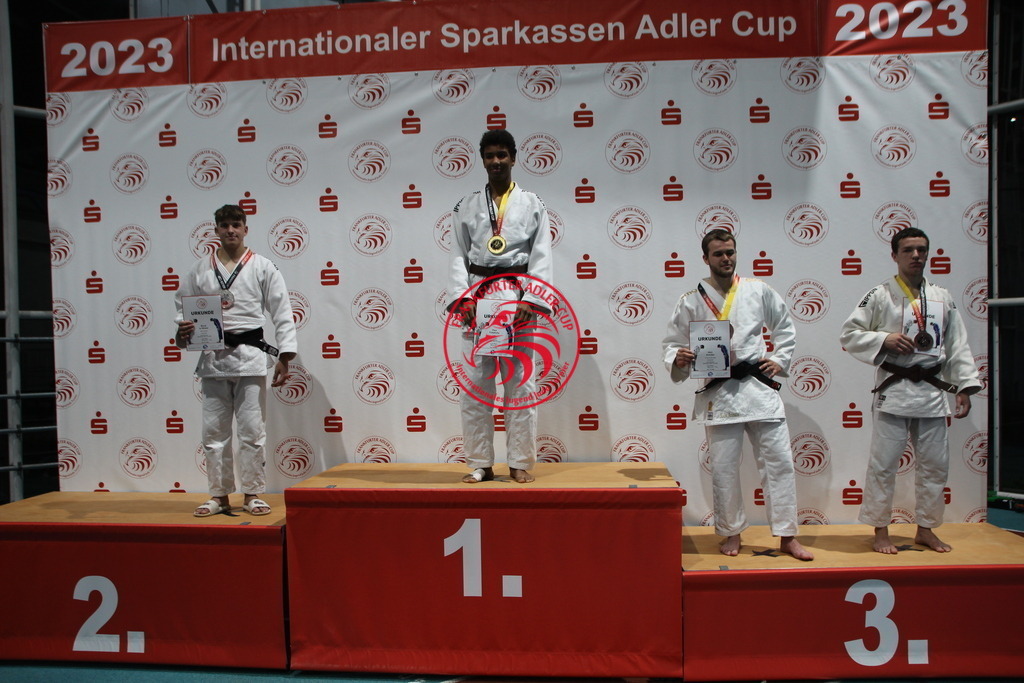 IMG_1568 | Fotos vom Adler Cup - Pictures from Adler Cup

Hier findet Ihr alle Eindrücke und großen Momente der Adler Cup Wochenenden. Here you will find all impressions and great moments of the Adler Cup weekends. - Realisiert mit Pictrs.com