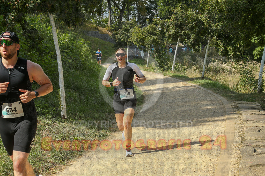 250824_1451_EX1_7854 | Sportfotografie im Rhein-Sieg Kreis, Köln, Bonn, NRW, Rheinland Pfalz, Hessen, etc. Unser Tätigkeitsfeld umfasst den Laufsport vom Volkslauf über den Marathon, Duathlon, Triathon bis zum Ultralauf wie Kölnpfad Ultra oder Schindertrail.