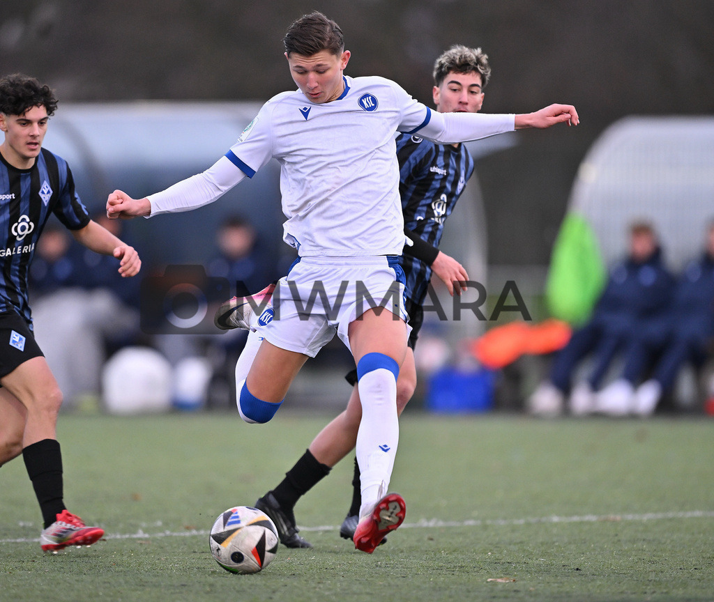 Fussball I Herren I Saison 2025-2026 I Bundesliga I 6. Spieltag I Eintracht Frankfurt - FC Bayern München  | MWMARA - Realisiert mit Pictrs.com