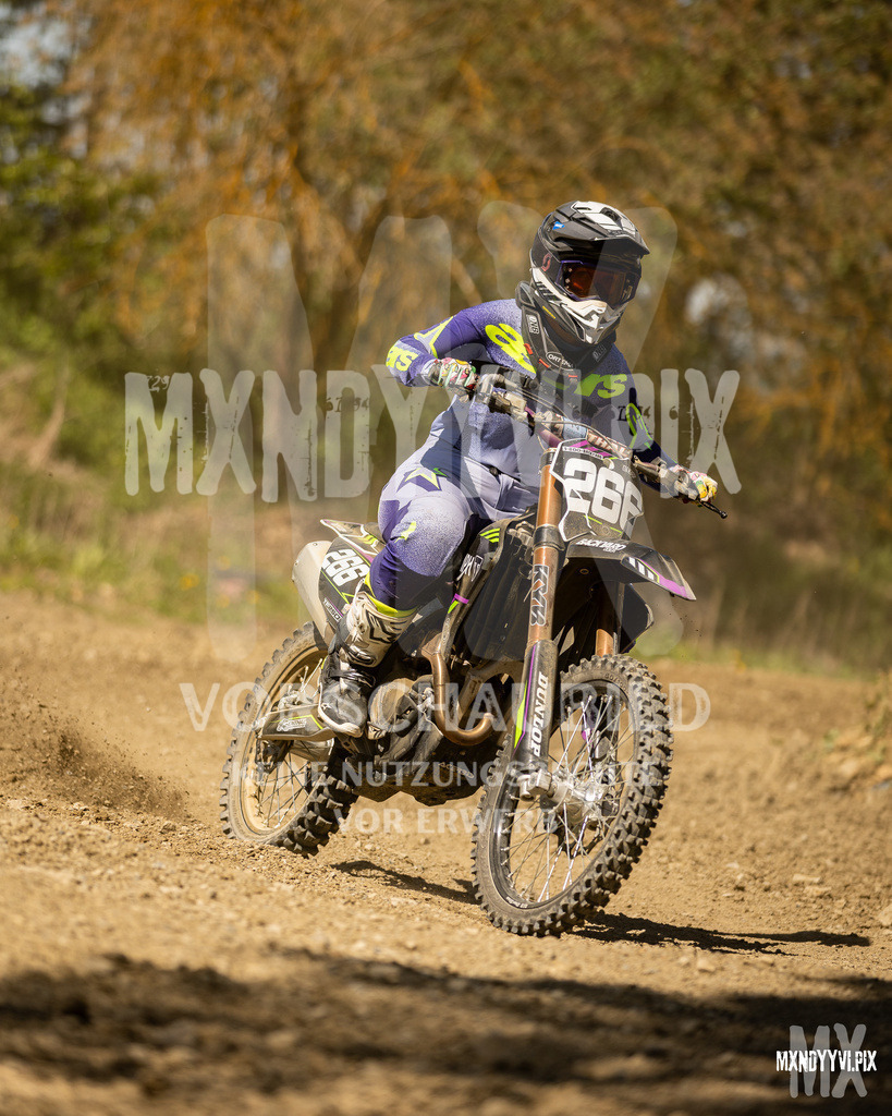 866A5086 | mxndyyvipix