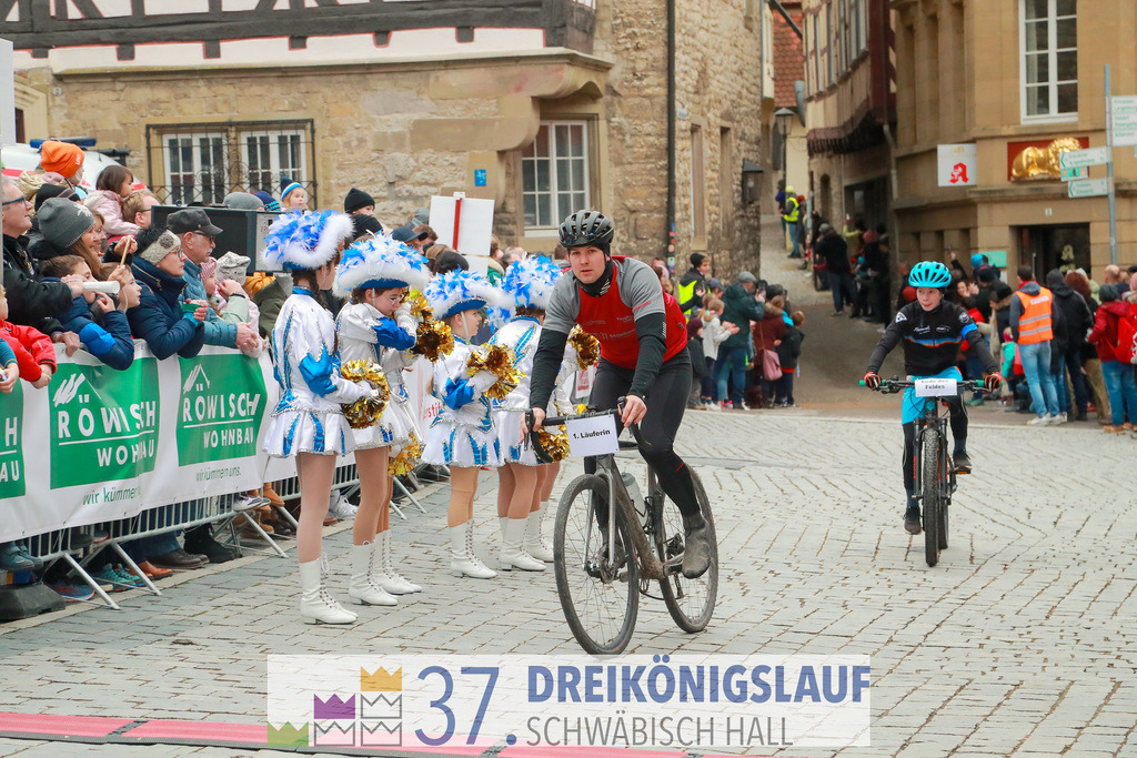AOK JuniorCup 400m | 3Koenigslauf 2023 - Realisiert mit Pictrs.com