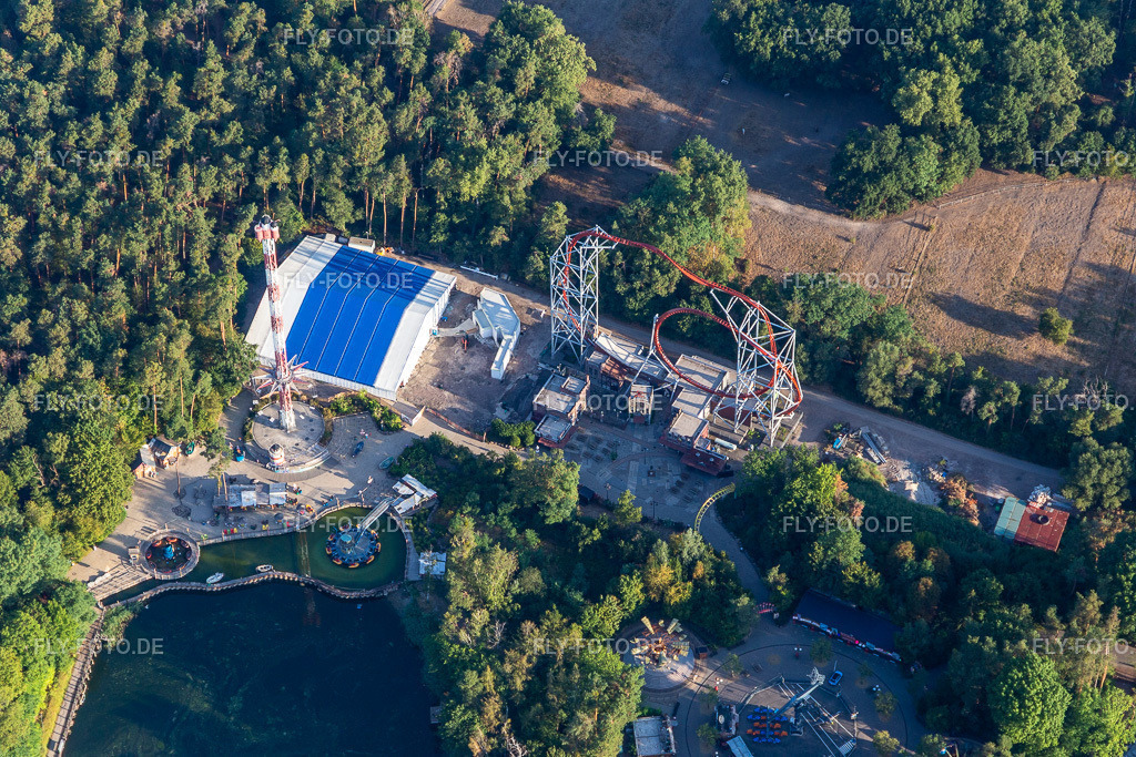 HolidayPark Pfalz https://www.holidaypark.de/ | Luftbild: HolidayPark Pfalz https://www.holidaypark.de/ in Haßloch im Bundesland Rheinland-Pfalz in Deutschland. Foto: IMG_133896.jpg vom 21.08.2022 durch ©2025 Werner Riehm fly-foto.de/copyright - Realisiert mit Pictrs.com