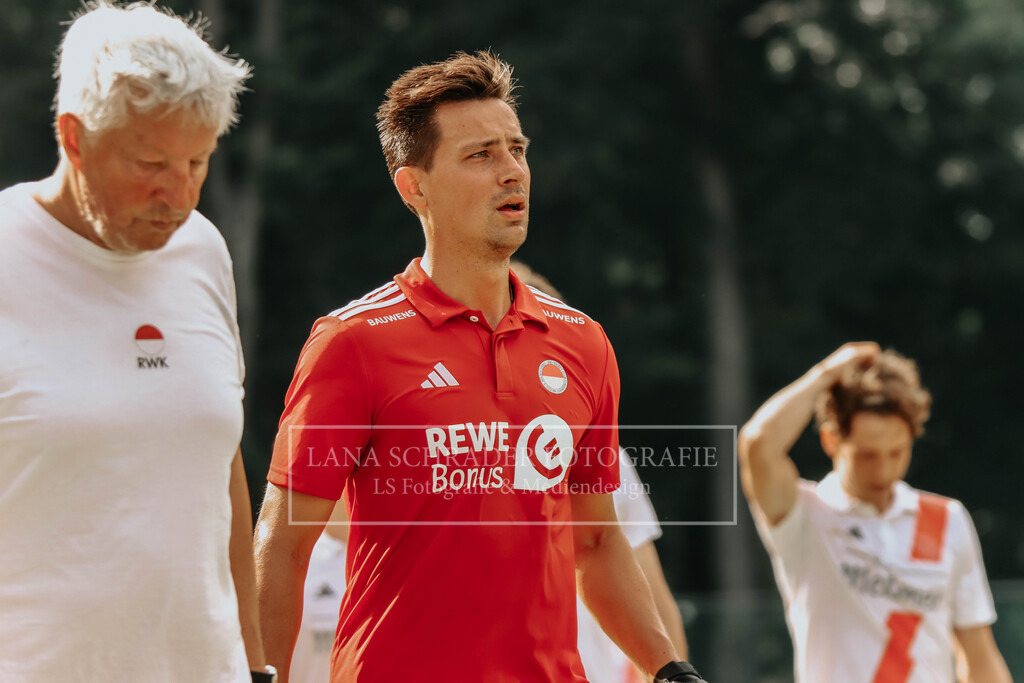 Herren_Bundesliga_01_RWK-DCADA_20.09.25_Köln (243) | lanaschraderfotografie - Realisiert mit Pictrs.com