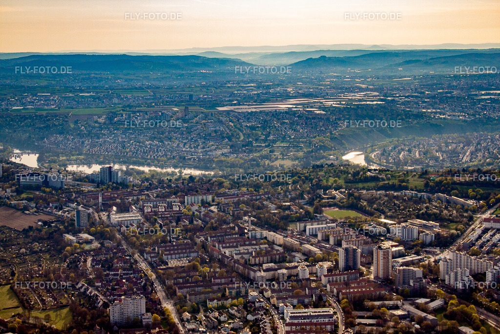 Ortsansicht | Luftbild: Ortsansicht im Ortsteil Rot in Stuttgart im Bundesland Baden-Württemberg in Deutschland. Foto: IMG_39263.jpg vom 03.04.2011 durch Werner Riehm/FLY-FOTO.de - Realisiert mit Pictrs.com