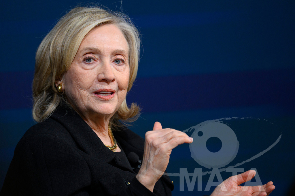 _DWA4075 | Die US-Politikerin Hillary Clinton auf der Veranstaltung Bridging Scholarship and Statecraft im Rahmen der Münchner Sicherheitskonferenz 2026. München, 13.02.2026 Bayern Deutschland  - Realisiert mit Pictrs.com