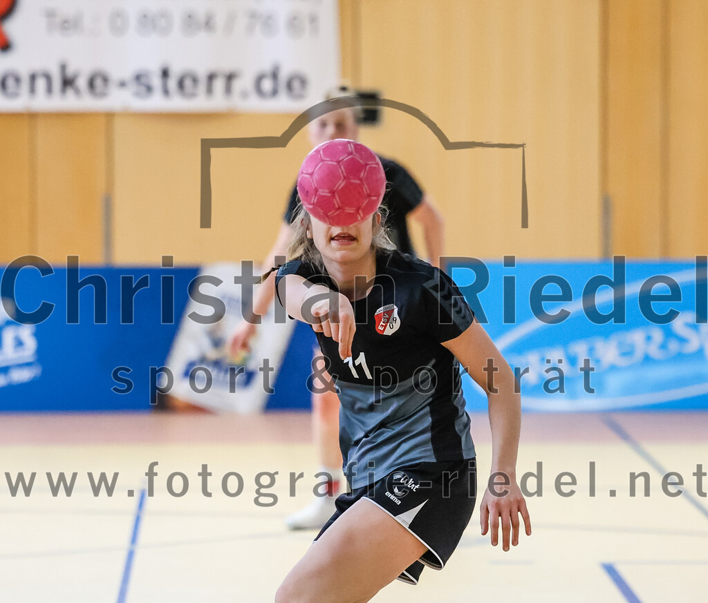 2024-03-23_071_SpVgg_Altenerding_II_gegen_ETSV_09_Landshut | Erding, Deutschland, 23.03.2024:
Handball, Bezirksliga Frauen Altbayern 2023 / 2024, 19. Spieltag, SpVgg Altenerding II gegen ETSV 09 Landshut, Endergebnis: 22:18

Lena Klosik (ETSV 09 Landshut, #11)

Foto: Christian Riedel / fotografie-riedel.net