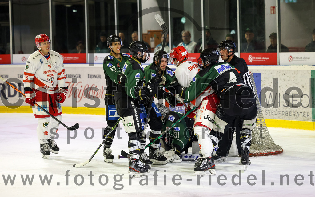 2023-03-10_126_TSV_Erding_gegen_TEV_Miesbach | Erding, Deutschland, 10.03.2023:
Eishockey, Bayernliga Playoffs 2022 / 2023, Halbfinale, TSV Erding gegen TEV Miesbach, Endergebnis: 2:0

Foto: Christian Riedel / fotografie-riedel.net