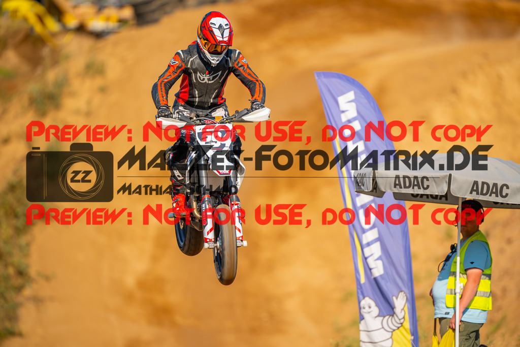 MaZZes-Fotomatrix-20260815-602134 | S2
