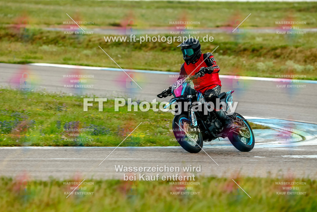 Chambley Juli-1565 | Hier findet Ihr Bilder von Touristenfahrten auf der Nürburgring Nordschleife oder von anderen Veranstaltungen die ich besucht habe. Viel Spass beim Durch Schauen 