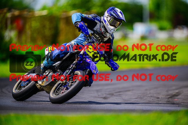 MaZZes_FotoMatrix_240714_6007705_4692 | S2