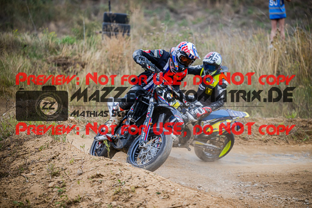 MaZZes_FotoMatrix_220813_5633 | S4