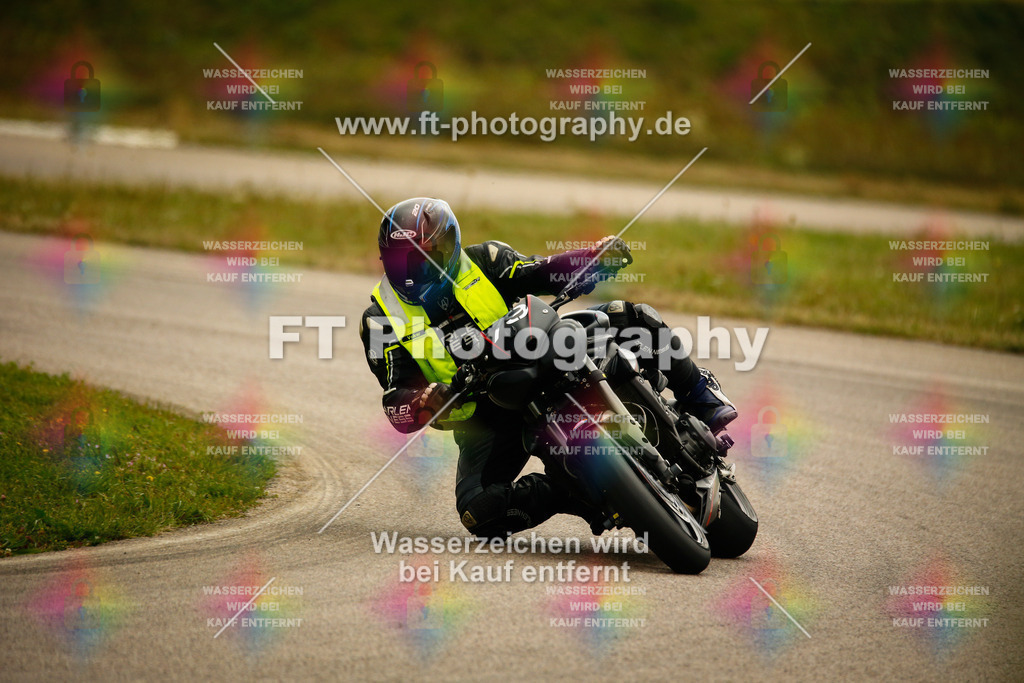 _MOT8233 | Hier findet Ihr Bilder von Touristenfahrten auf der Nürburgring Nordschleife oder von anderen Veranstaltungen die ich besucht habe. Viel Spass beim Durch Schauen 