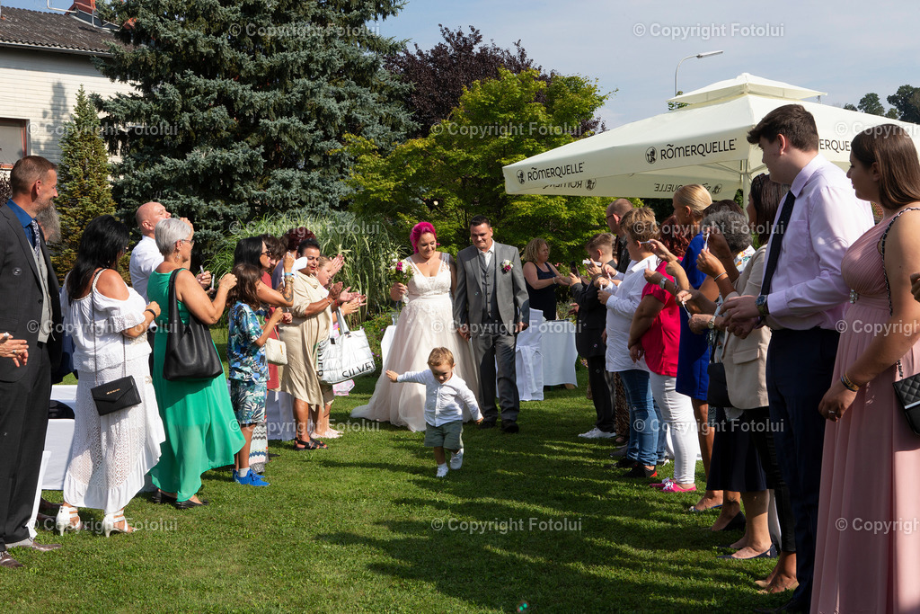 KERSTINFREDYHOCHZEIT_260822_148 | bilder, linz, photo, foto, fussball, sport, fotolui, bundesliga