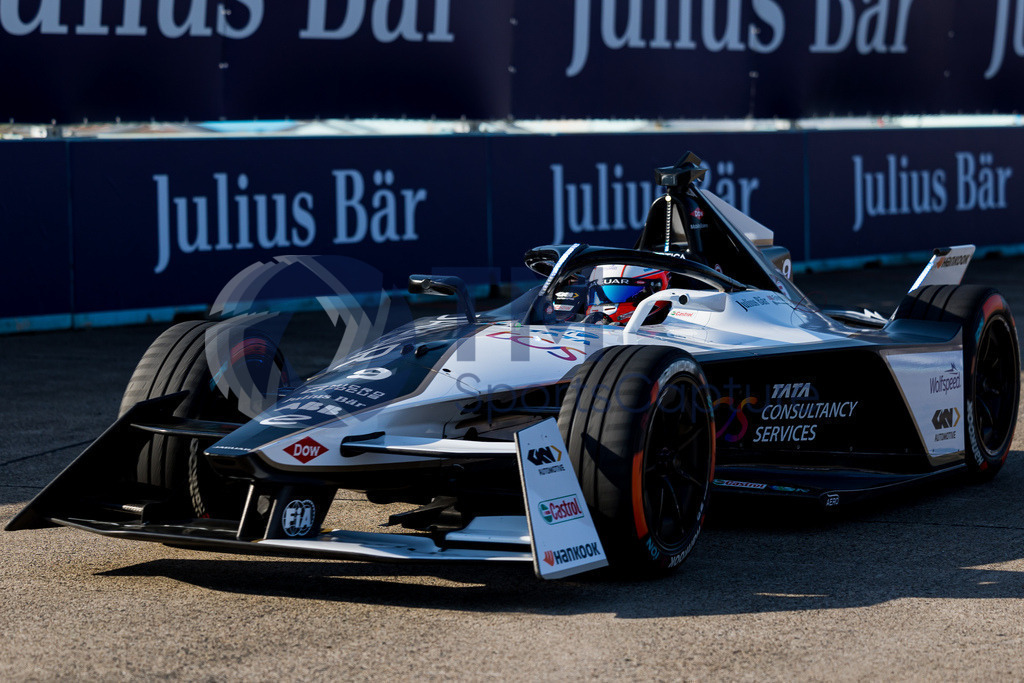 GEPA-20230422-101-147-0001 | BERLIN,GERMANY,22.APR.23 - MOTORSPORTS, FORMEL E - E-Prix of Berlin, Berliner Tempelhof Airport Circuit, free practice. Image shows Mitch Evans (NZL / Jaguar). 
Photo: GEPA pictures/ Matthias Trinkl