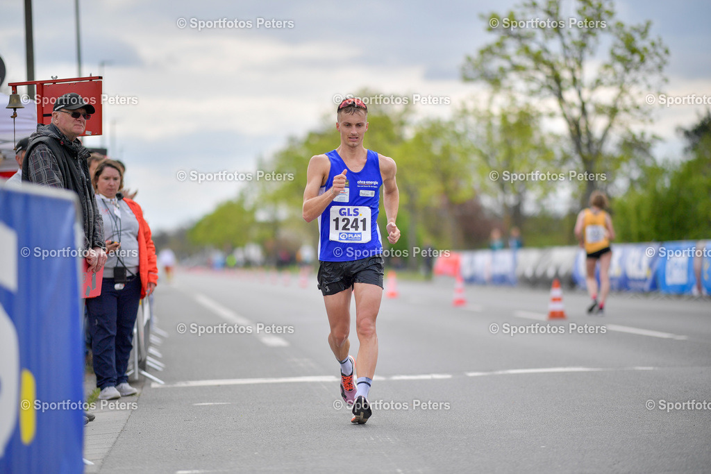 _KP19189_1 | 13.04.2025, xkaix, Leichtathletik Deutsche Meisterschaft 2025, Straßengehen v.l.  - Realisiert mit Pictrs.com