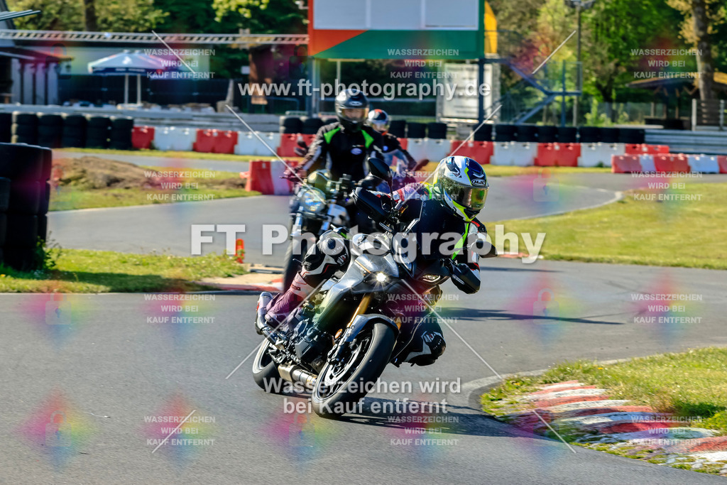 _OTO1320 | Hier findet Ihr Bilder von Touristenfahrten auf der Nürburgring Nordschleife oder von anderen Veranstaltungen die ich besucht habe. Viel Spass beim Durch Schauen 