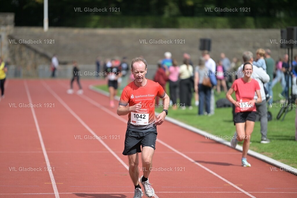 2026-08-23_Sparkassenlauf_10KM_KH_001013 | Die Fotografen - Realisiert mit Pictrs.com