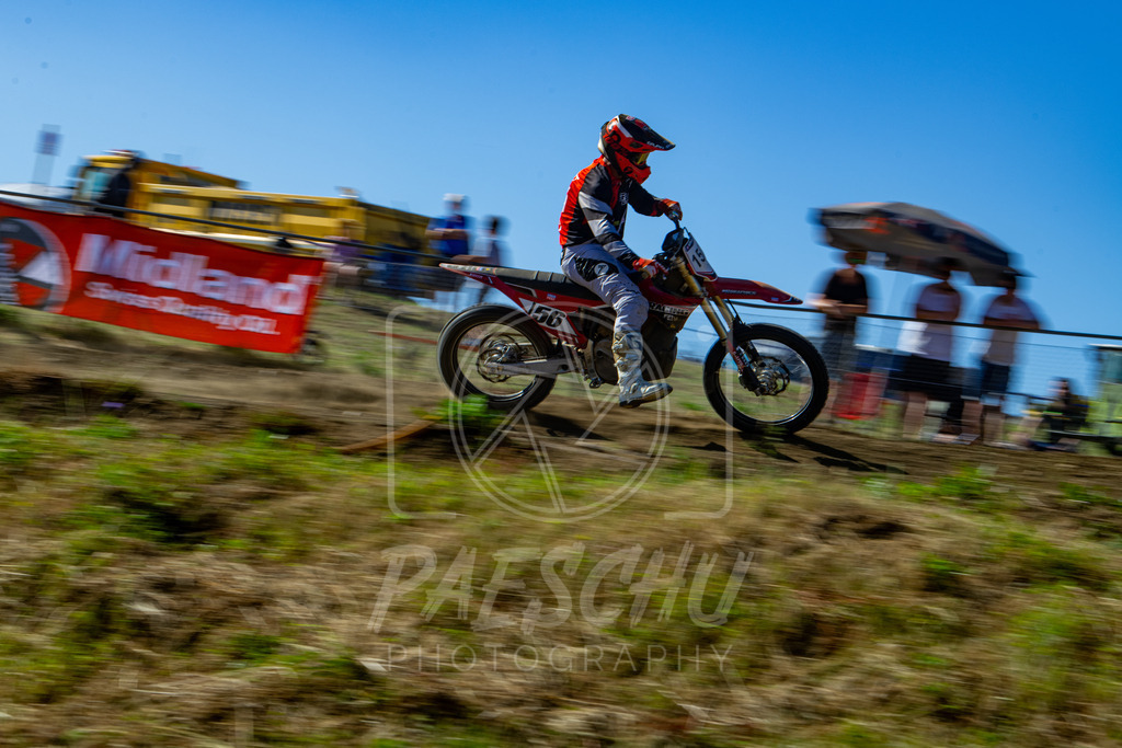 Se E+R (550) | Paeschuphoto Shop - Wer nicht sucht der auch nicht findet.Ob Motocrossbilder oder von einem besuchtem Spiel, Hauptsache Action. - Realisiert mit Pictrs.com