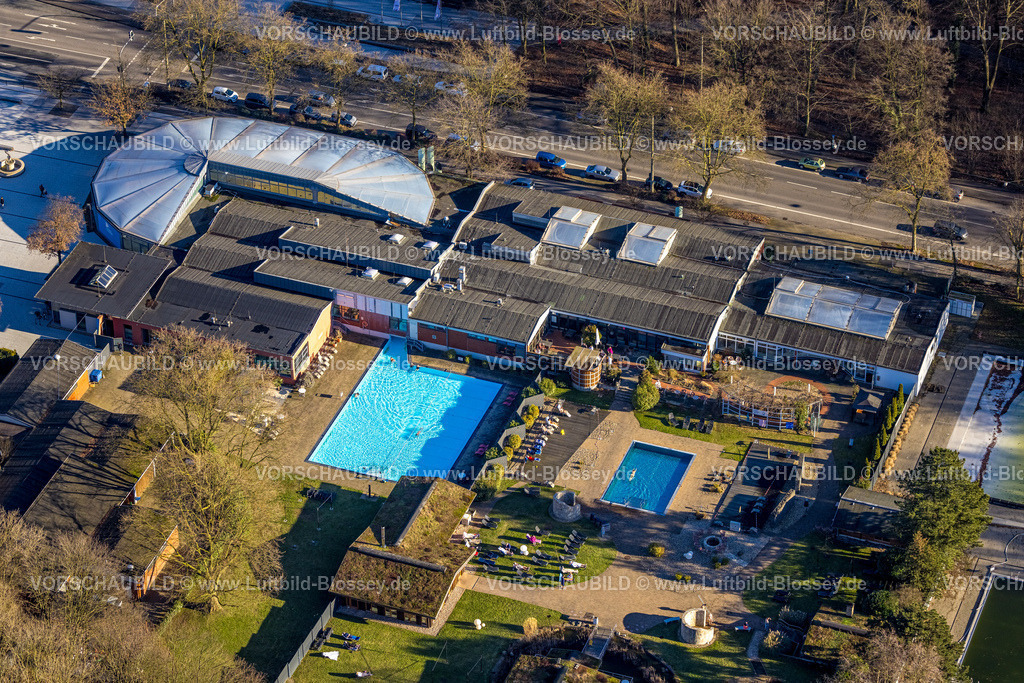 Bottrop240107628 | Luftbild, Revierpark Vonderort, Freibad und Wellness, LSG Stadtwald, Osterfeld, Oberhausen, Ruhrgebiet, Nordrhein-Westfalen, Deutschland