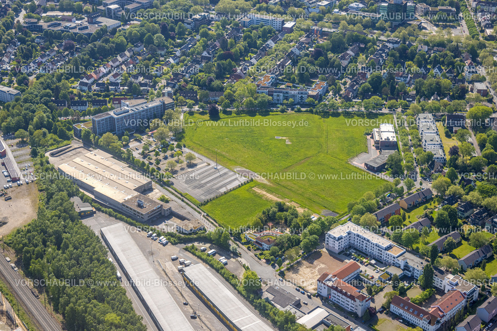 Dortmund230503921 | Luftbild, DSW 21 Dortmunder Stadtwerke, Hauptverwaltung Deggingstraße mit Wiesenfläche, Westfalendamm, Dortmund, Ruhrgebiet, Nordrhein-Westfalen, Deutschland