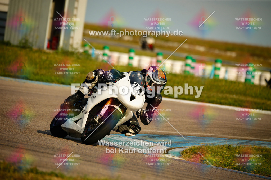 _MOT5316 | Hier findet Ihr Bilder von Touristenfahrten auf der Nürburgring Nordschleife oder von anderen Veranstaltungen die ich besucht habe. Viel Spass beim Durch Schauen 