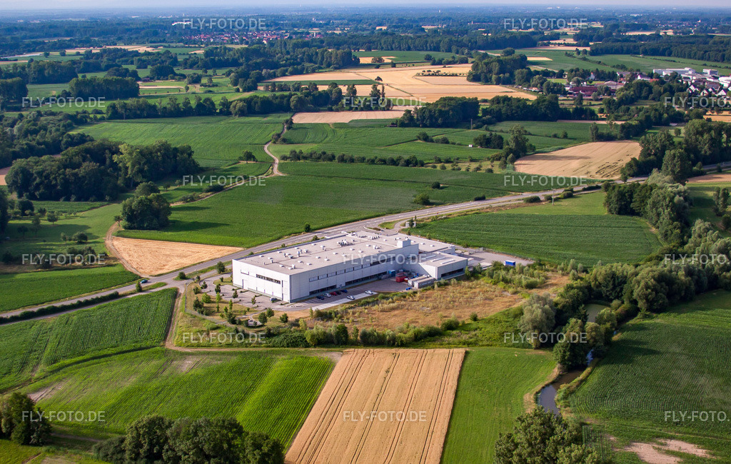 ADA Cosmetics International GmbH https://www.ada-international.com/ | Luftbild: ADA Cosmetics International GmbH https://www.ada-international.com/ im Ortsteil Bodersweier in Kehl im Bundesland Baden-Württemberg in Deutschland. Foto: IMG_30242.jpg vom 09.07.2010 durch Werner Riehm/FLY-FOTO.de - Realisiert mit Pictrs.com