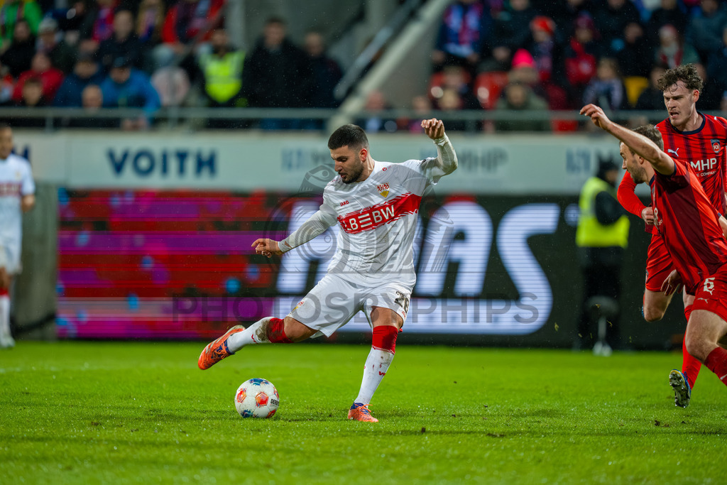 1. FC Heidenheim vs. VfB Stuttgart, Fussball, 1. Bundesliga, 23. Spieltag, Saison 2025/2026, 22.02.2026 | Deniz Undav (VfB Stuttgart, #26),1. FC Heidenheim vs. VfB Stuttgart, Fussball, 1. Bundesliga, 23. Spieltag, Saison 2025/2026, 22.02.2026Foto: photosbyphips/Philip Ziegler